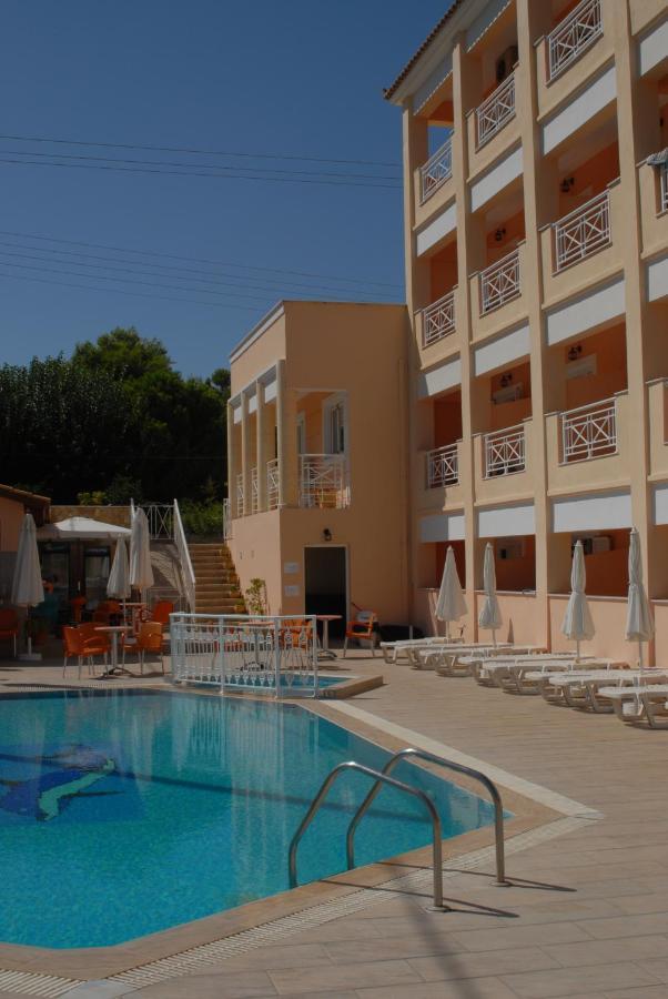 Aparthotel La Sirena